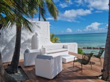 5Villa Luxe Carib 5 chambres, le prestige les pieds dans l'eau en Guadeloupe